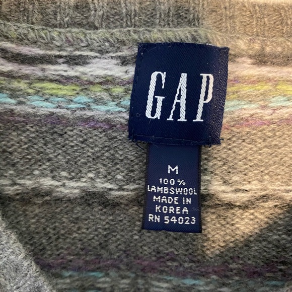 VINTAGE GAP Gray Lambswool Cardigan - Picture 2 of 3